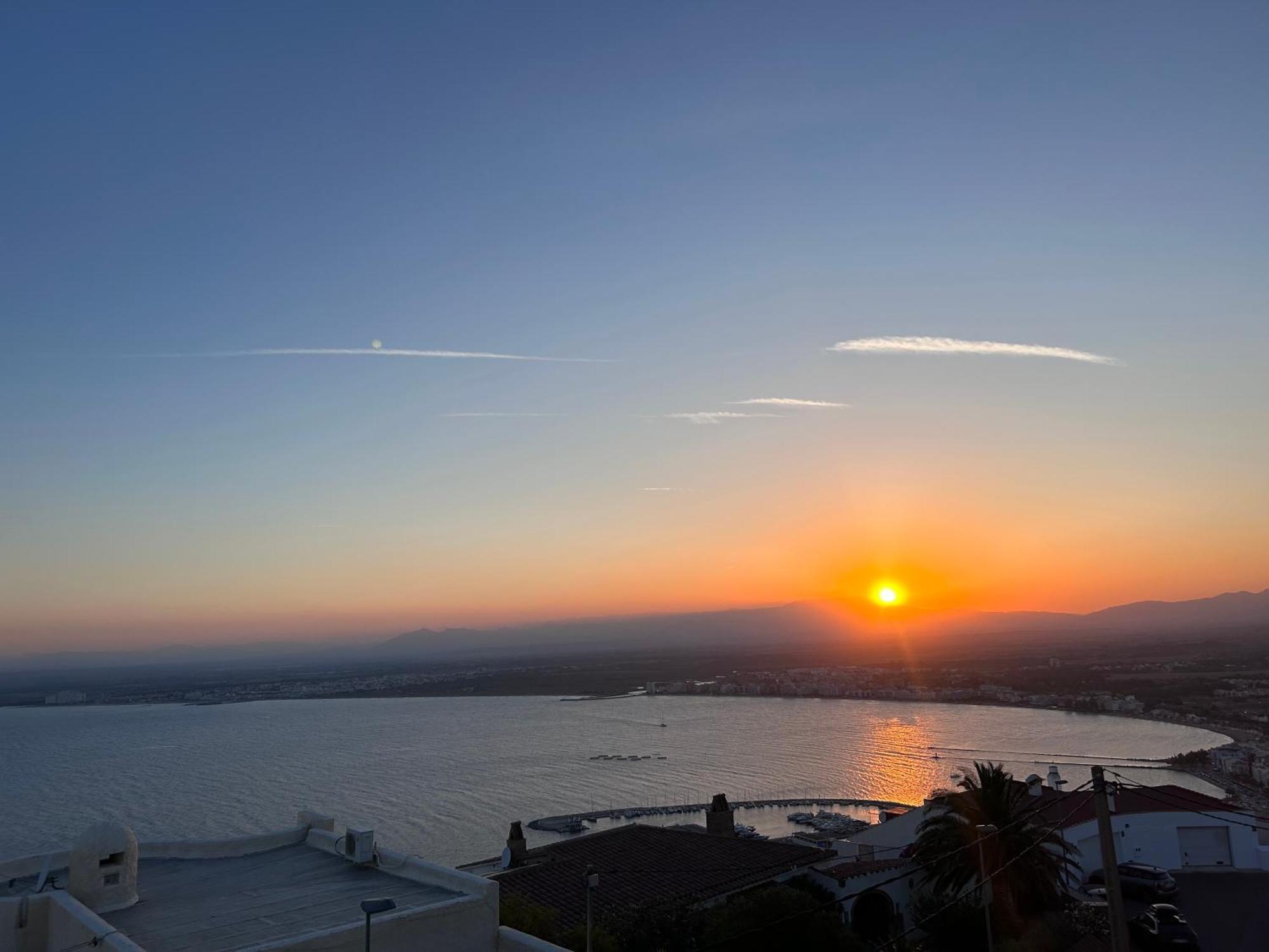 רוזס Las Mejores Puestas De Sol מראה חיצוני תמונה